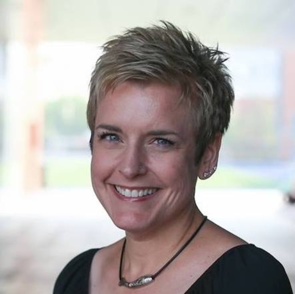 Meet your Posher, Karin